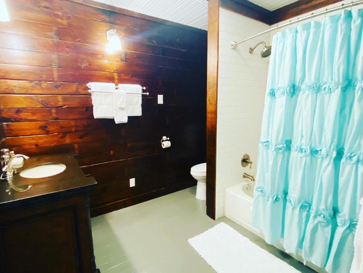 Dabbs Hotel Bed And Breakfast Llano Экстерьер фото