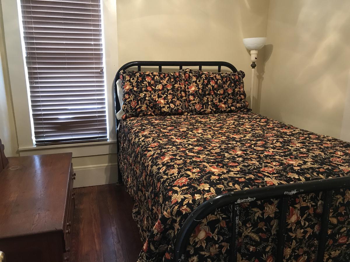 Dabbs Hotel Bed And Breakfast Llano Экстерьер фото